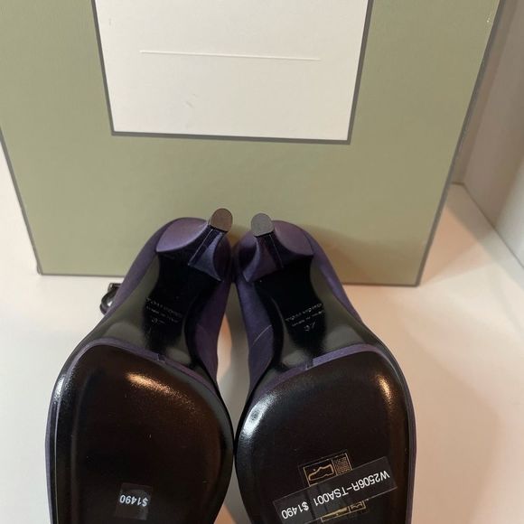 Tom Ford Purple Satin Open Toe heels (Retail $1490) - Picture 6 of 8